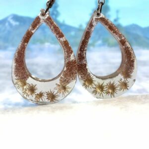 Cream Flower and Gold Glitter Resin Earrings